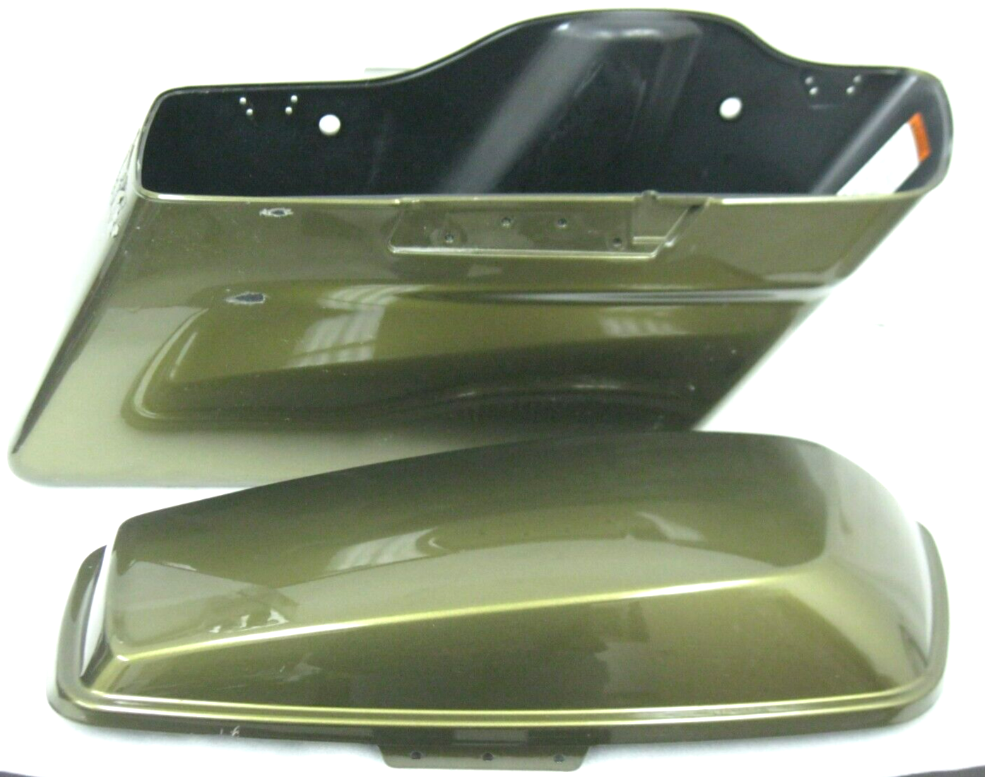 Harley-Davidson OEM 14 & Up Olive Green RIGHT Touring Saddlebag 90201060DZW