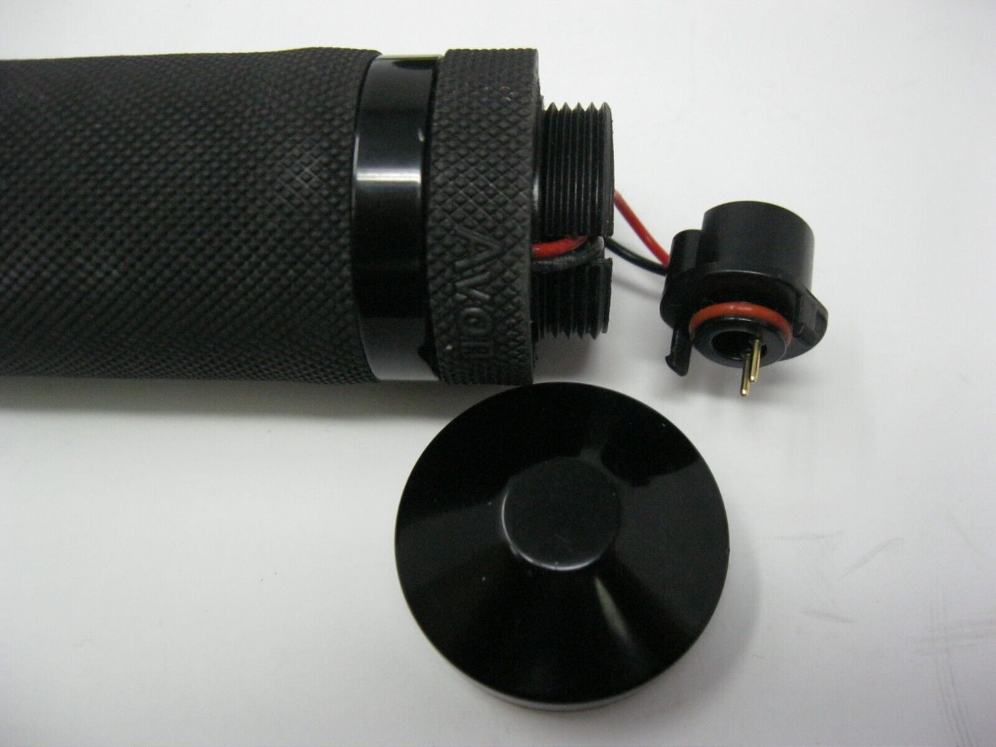 Avon Knurled Rubber Grip Set (Possibly Heated \ No Controller, Unknown Fitment)