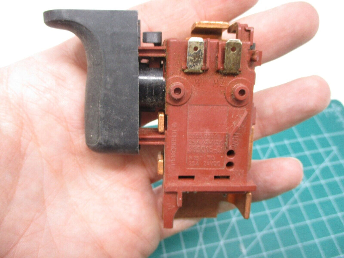 Dewalt MARQUARDT 2705.0501 25A/24VDC Switch 389016-01 R157 25A 24VDC