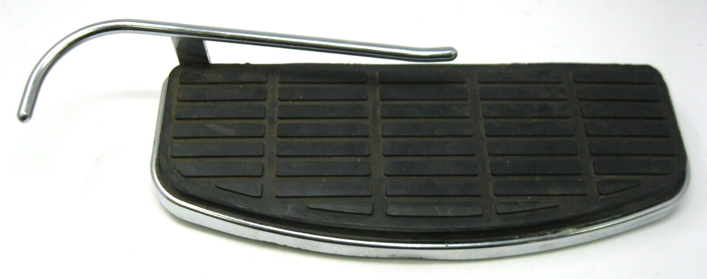 Harley-Davidson OEM 80-05 Touring Rider Floorboard  (Single Unit) 50621-79A