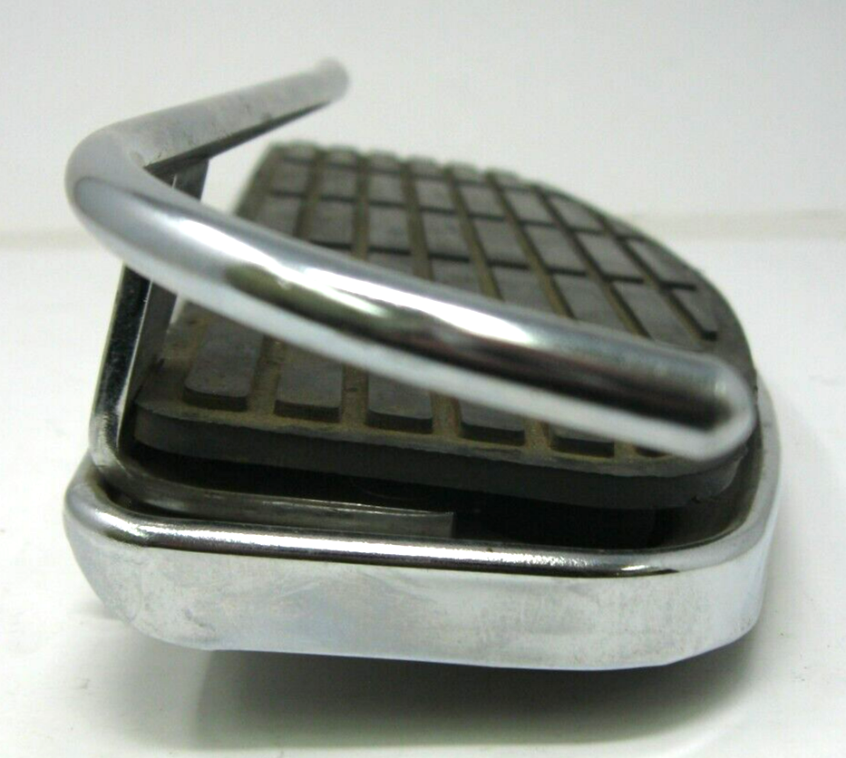 Harley-Davidson OEM 80-05 Touring Rider Floorboard  (Single Unit) 50621-79A