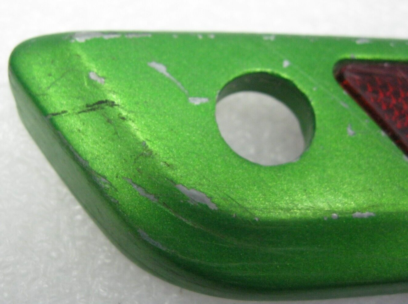 Harley-Davidson OEM Radioactive Green LEFT 14 & Up Saddlebag Latch 90200983DWJ