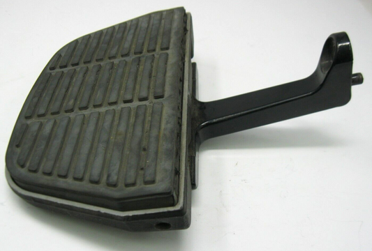Harley-Davidson OEM 00-05 Passenger Footboard & Mount 50613-91/52719-93A