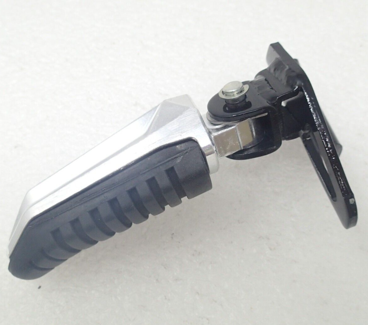 06-09 Suzuki Boulevard M109R VZR1800 OEM Right Rear Passenger Foot Peg Bracket