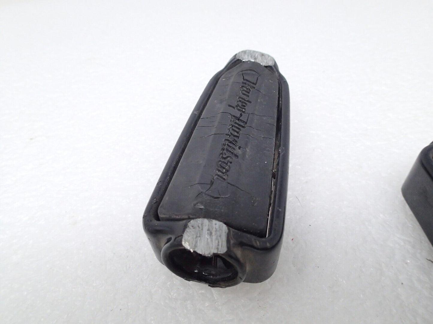 GENUINE HARLEY DAVIDSON TRIBAL HIGHWAY PEGS 51376-09 (DEMAGE)