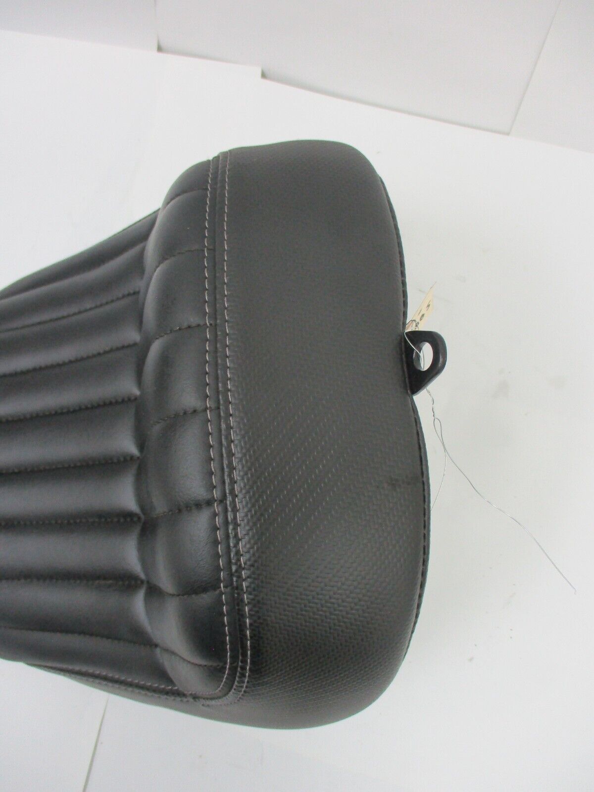 NEW OEM Harley Davidson Street Bob Seat Solo and Pillion Pad Rear Seat 52000606