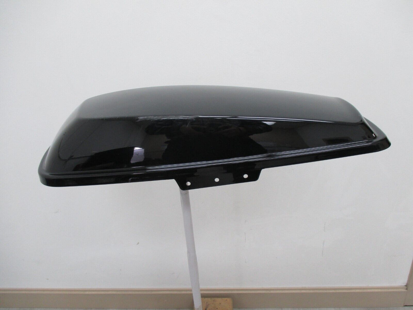 Harley Davidson OEM '14 - Later LH Vivid Black Saddlebag Lid 90200413