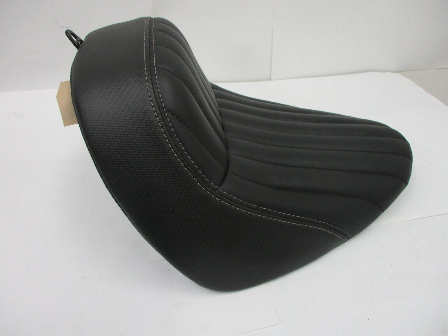 NEW OEM Harley Davidson Street Bob Seat Solo and Pillion Pad Rear Seat 52000606
