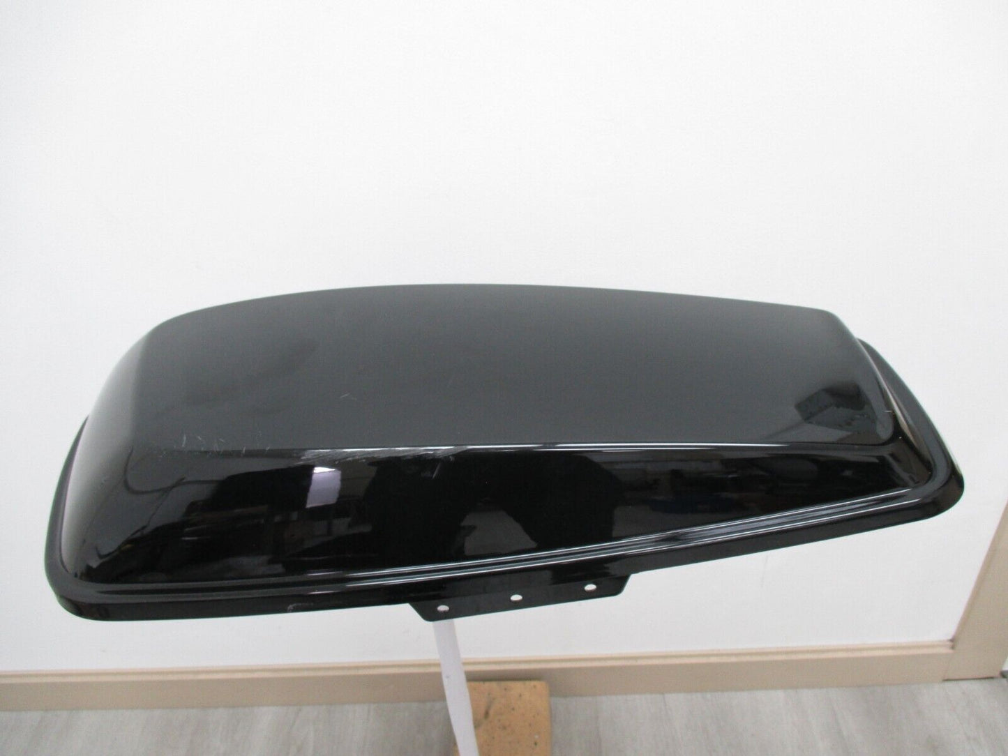 Harley Davidson OEM '14 - Later LH Vivid Black Saddlebag Lid 90200413