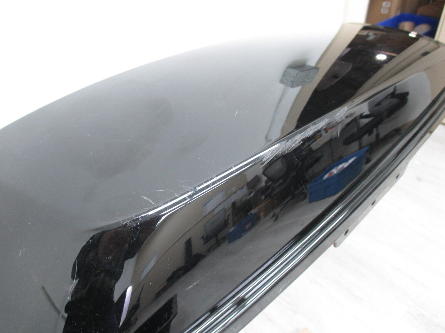 Harley Davidson OEM '14 - Later LH Vivid Black Saddlebag Lid 90200413