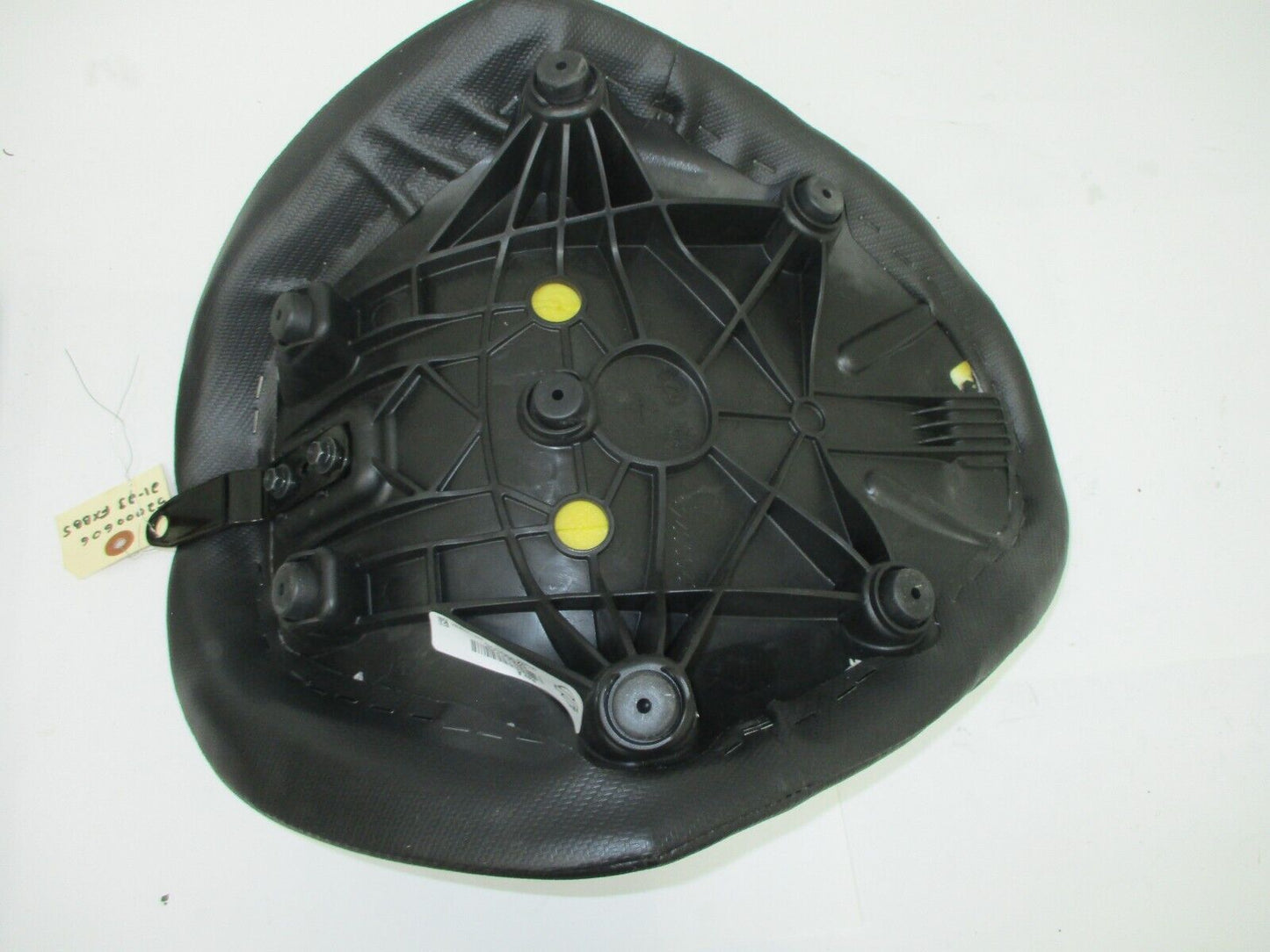 NEW OEM Harley Davidson Street Bob Seat Solo and Pillion Pad Rear Seat 52000606