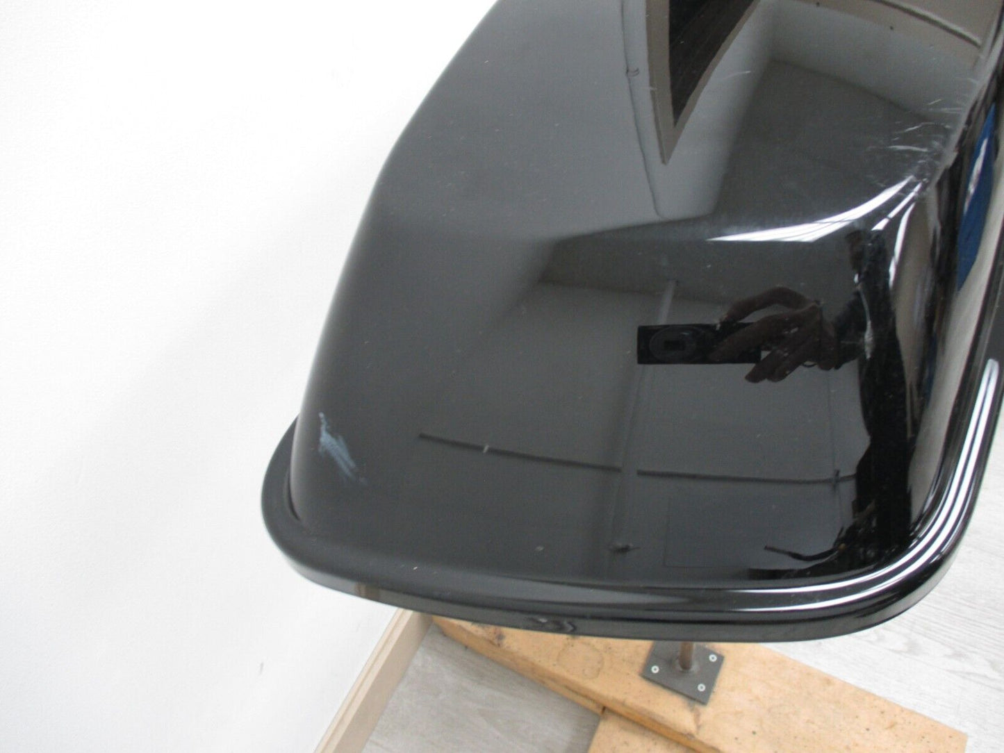 Harley Davidson OEM '14 - Later LH Vivid Black Saddlebag Lid 90200413