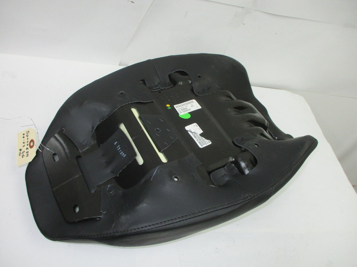 GENUINE HARLEY DAVIDSON TOURING ROAD STREET GLIDE SOLO SEAT 52000634 CVO