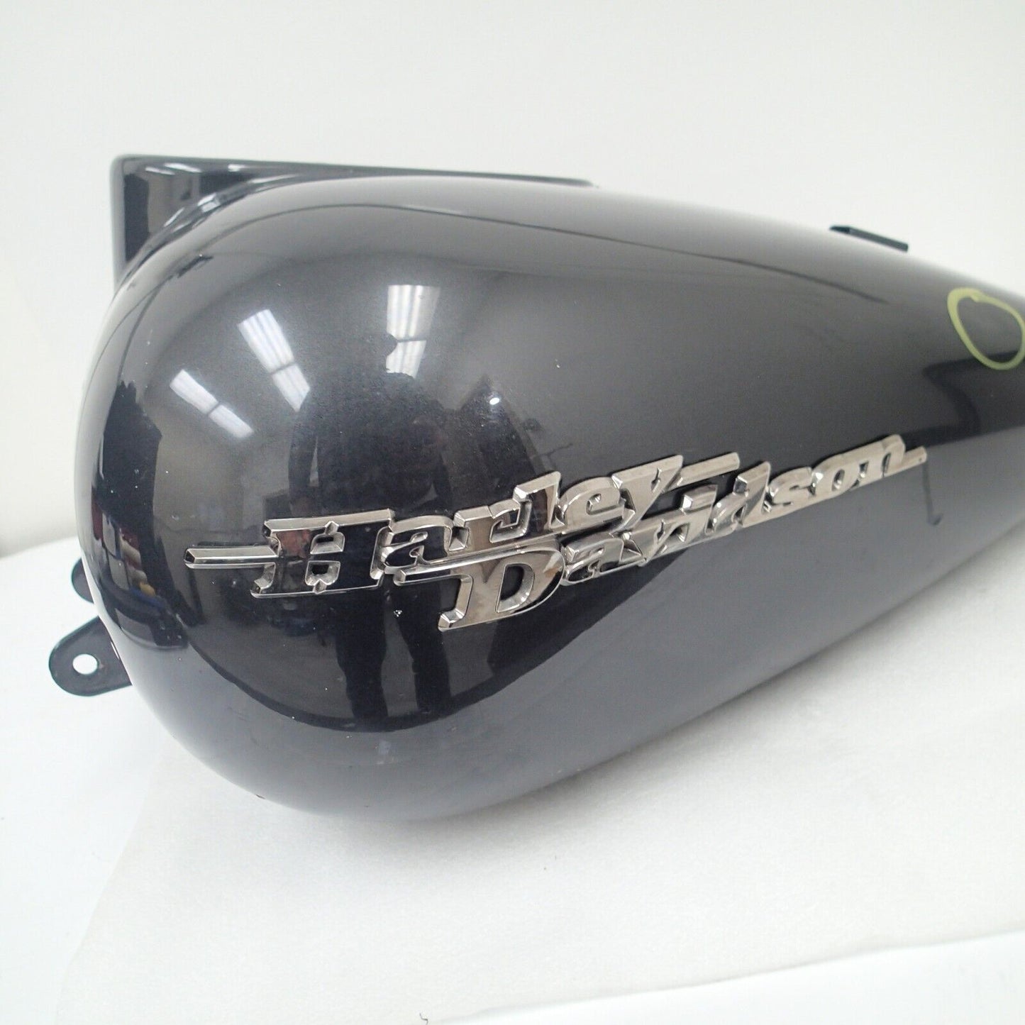 OEM Harley Davidson Street Glide Touring Gas Fuel Tank Used 61351-06BPY DENT!!!