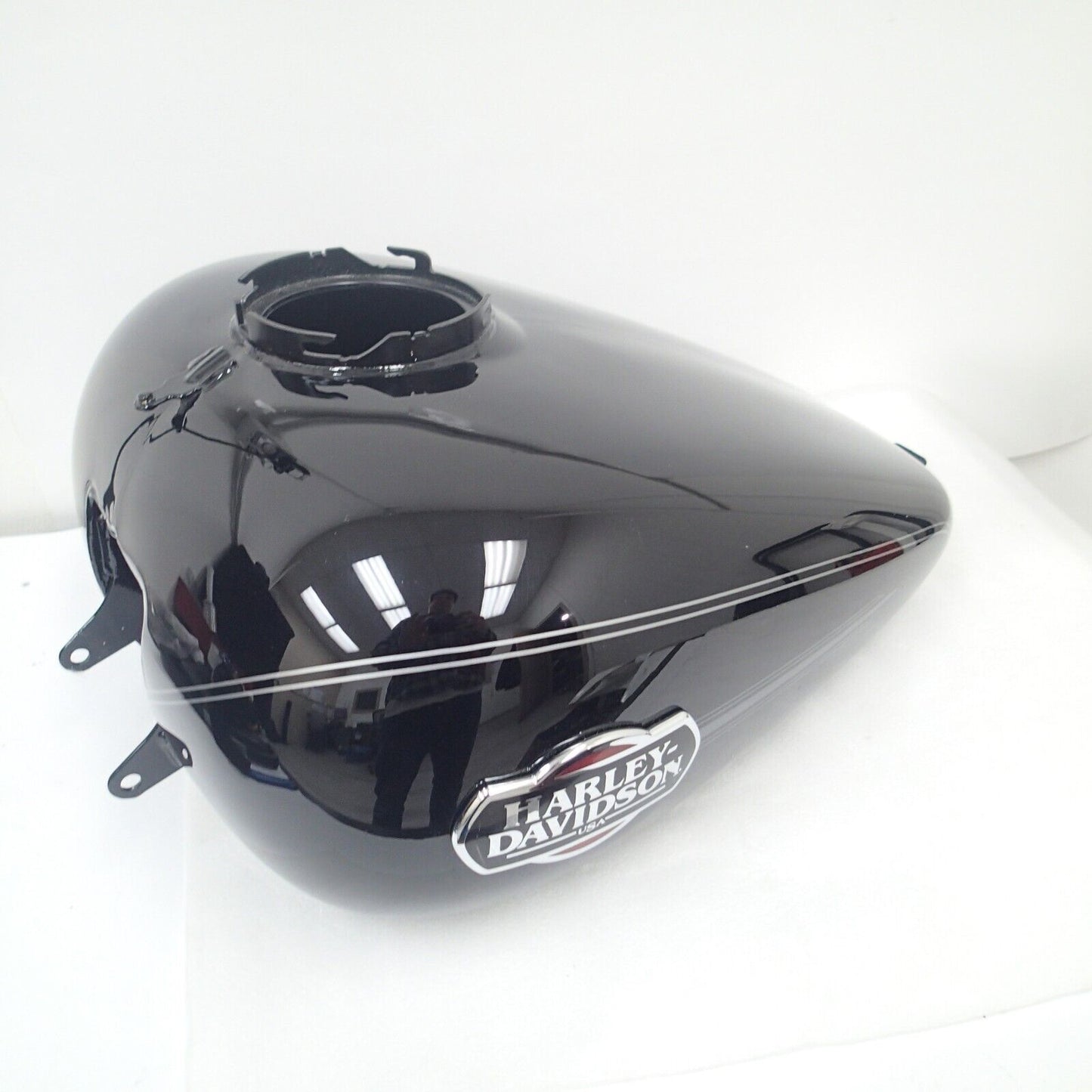 Harley-Davidson 2013 Electra Glide Gas Tank Vivid Black 61356-08BHY NICE