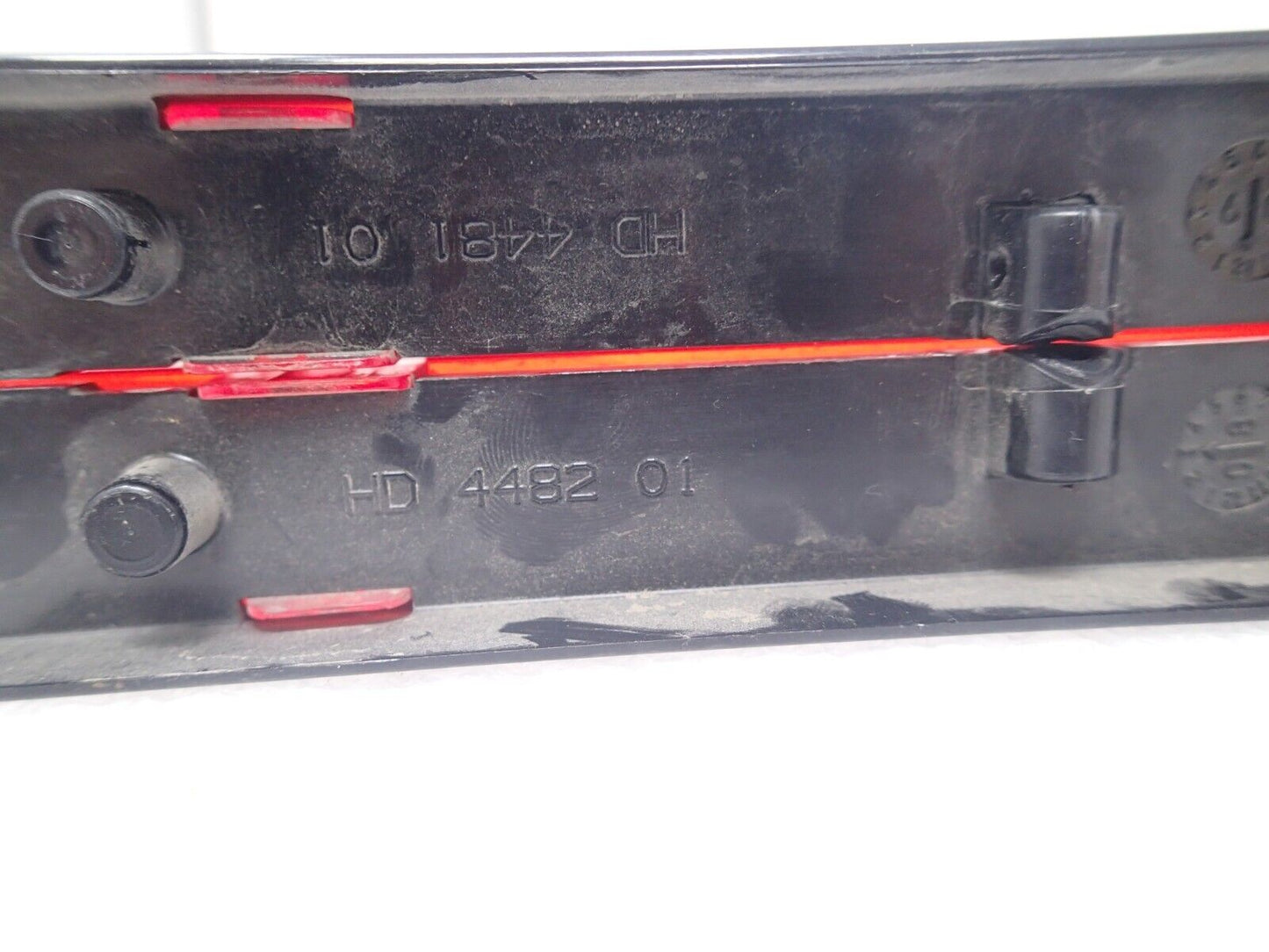 Harley-Davidson LED Tour Pak Sidelights 53788-06 53789-06 (little crack)