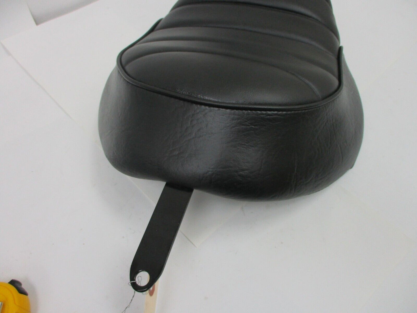Solo Saddle Seat Brawler Black OEM 52000195 04-20 Harley Sportster XL 1200