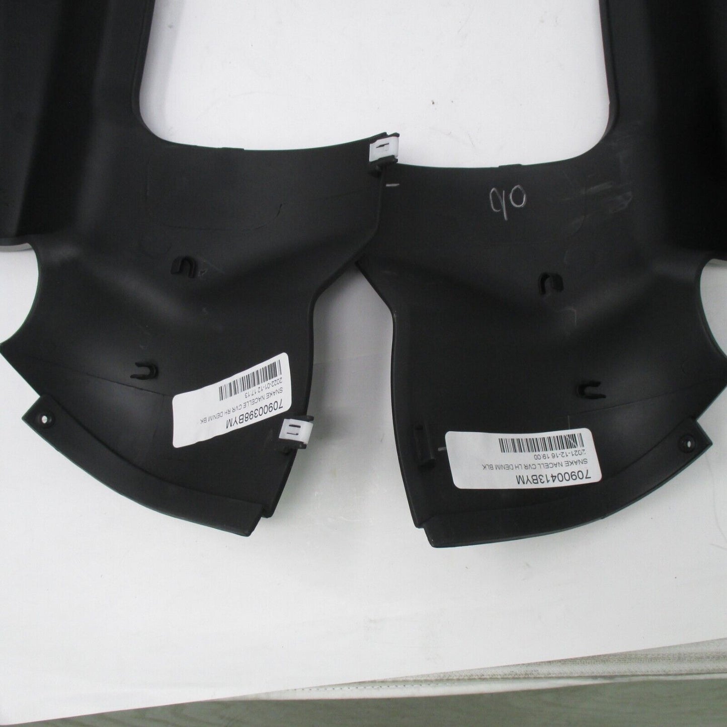 HARLEY 2015+ SNAKE NACELLE ROAD GLIDE BLACK 70900413BYM, 70900398BYM