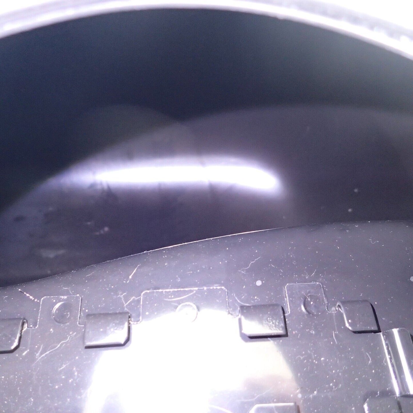 2017 FLHRC ROAD KING Fuel Gas Tank 610000BHY (DENT)