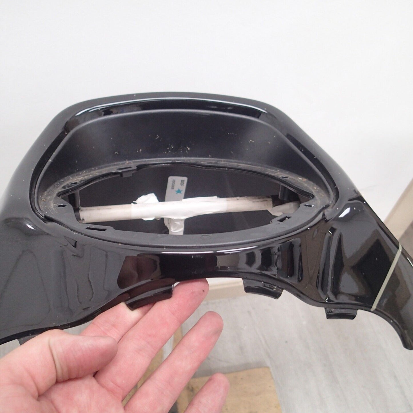 2020 Harley Limited strip Gray / Vivid Black Front Batwing Fairing 57000016