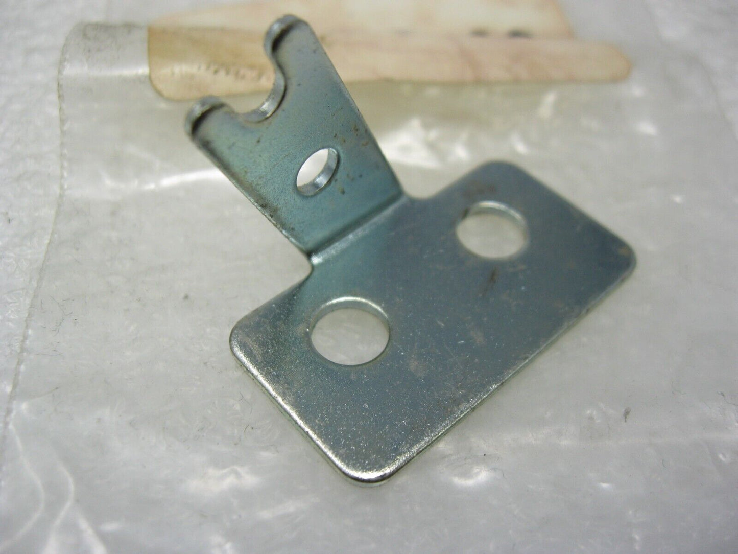 Harley-Davidson OEM 2000 FLHRSEI Vapour Valve Bracket (Early Models) 48475-00