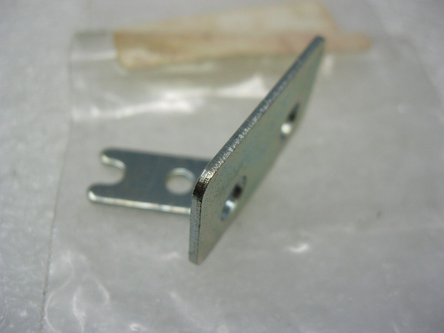 Harley-Davidson OEM 2000 FLHRSEI Vapour Valve Bracket (Early Models) 48475-00