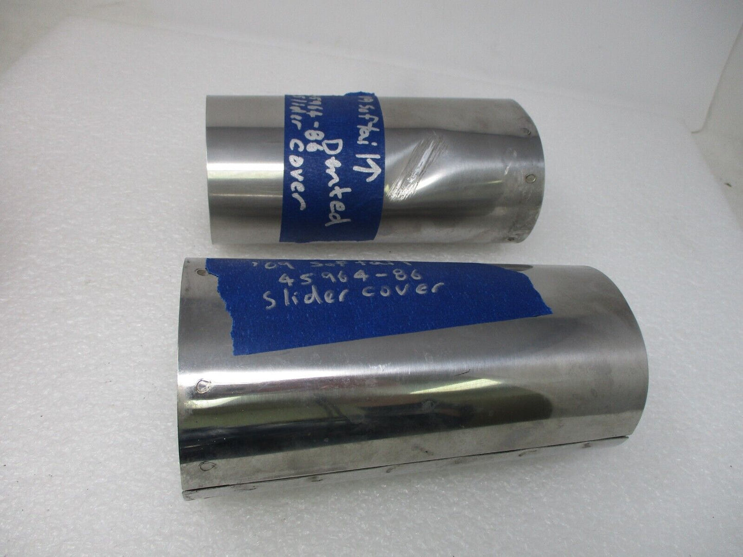 1230 05 HARLEY-DAVIDSON ROAD KING STAINLESS STEEL FORK COVER SLIDER COW BELL