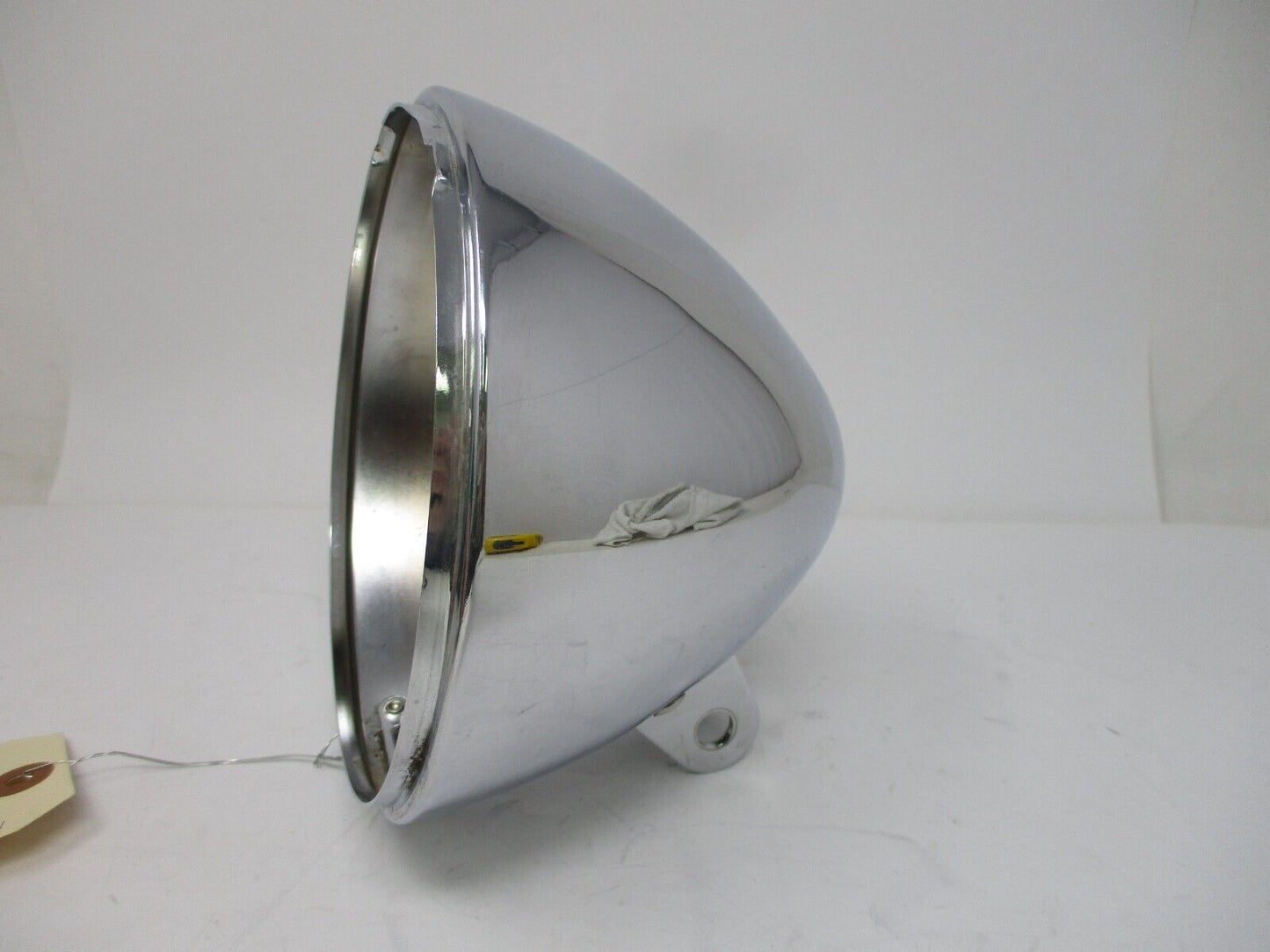 HARLEY 06-17 DYNA 5-3/4' top mount headlamp shell bucket gloss chrome