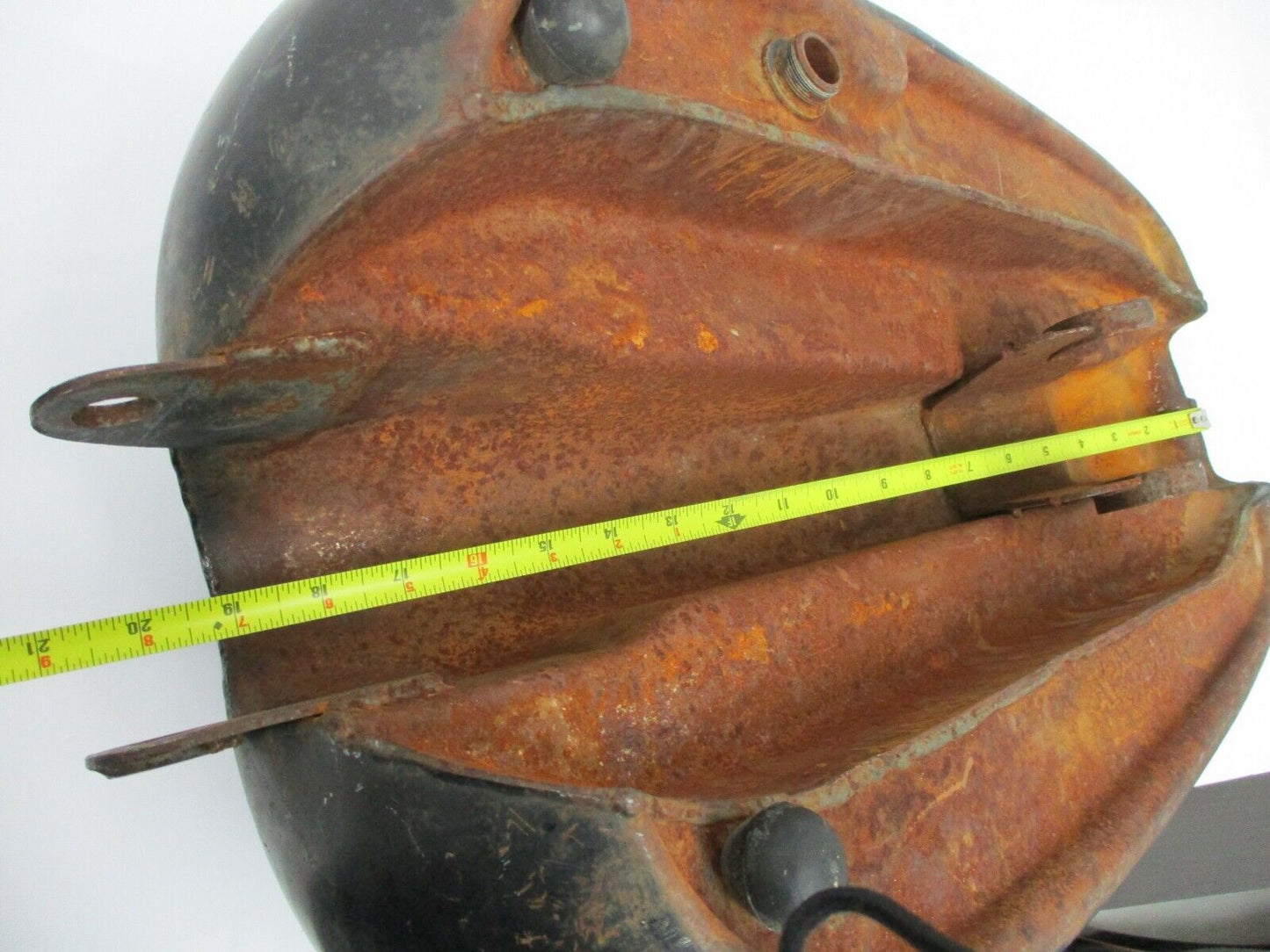 AFTERMARKET FUEL TANK FOR SPORTSTER/CUSTOM UNBRANDED