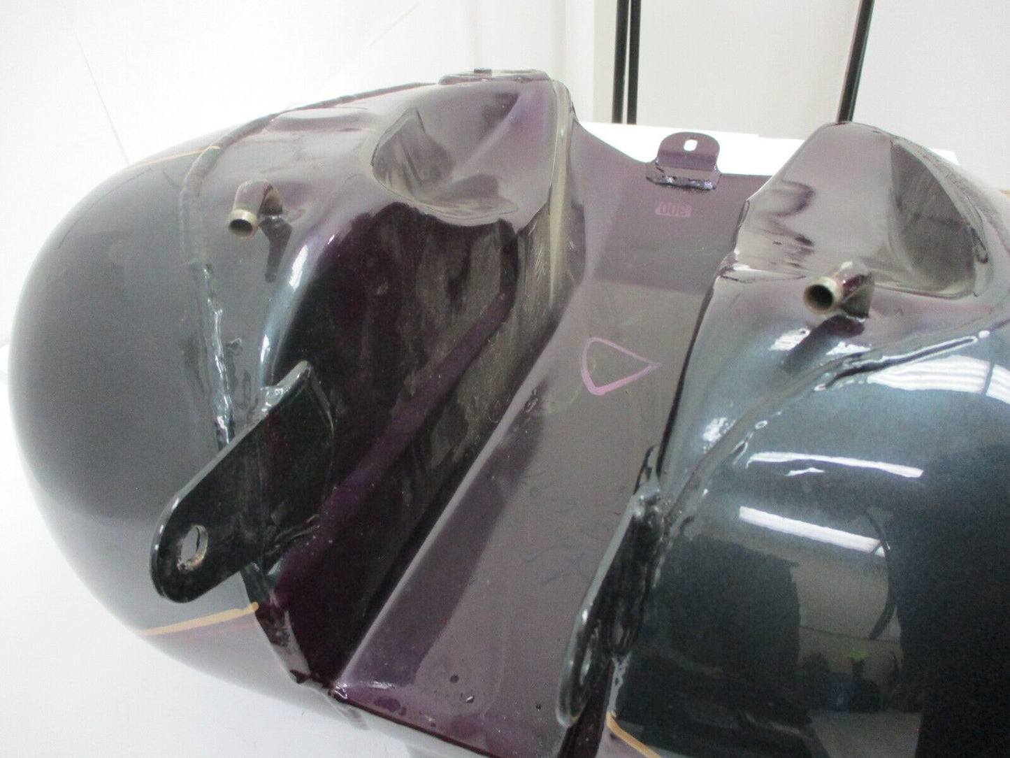 03-07 Harley Davidson Road King GLIDE FUEL GAS TANK 61356-03