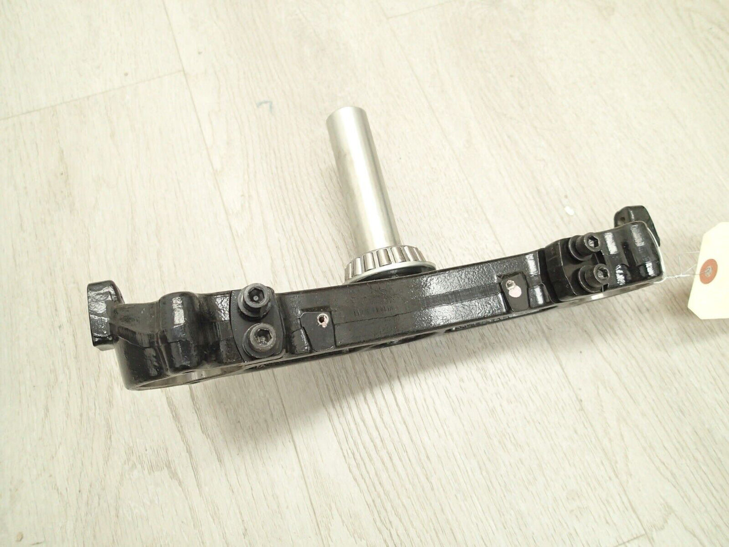 16 Harley CVO Limited Touring FLHTKSE OEM Lower Triple Tree Clamp 45900091A