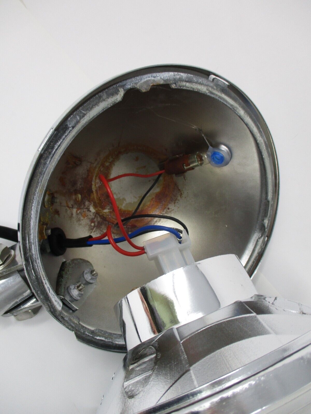 VINTAGE 6 INCH CUSTOM BOTTOM MOUNT HEADLIGHT CHOPPER HD