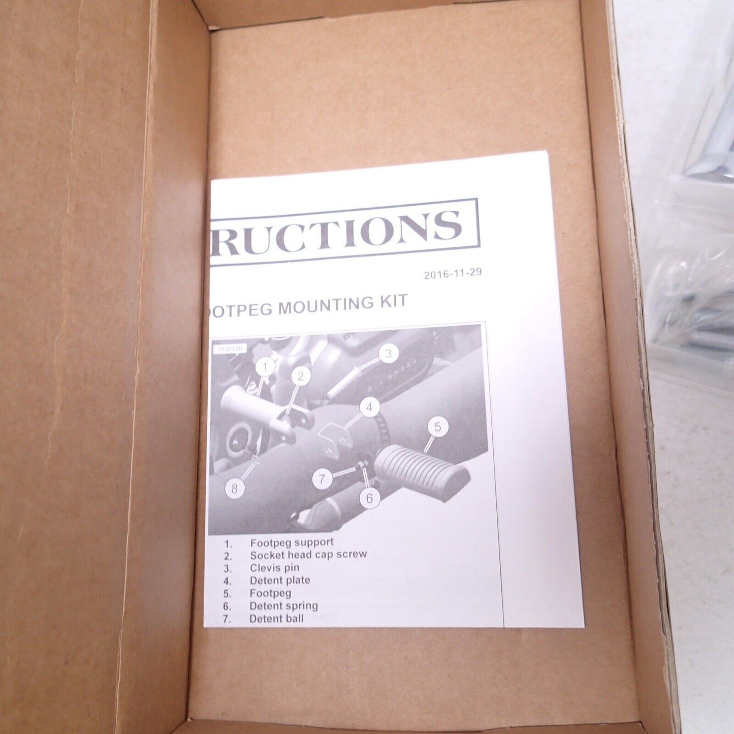 HARLEY NEW PASSENGER FOOTPEG SUPPORT KIT 18 & SOFTAILS CHROME 50500771