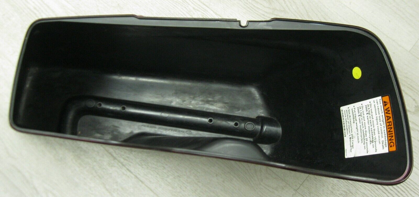 Harley-Davidson OEM LEFT 14 & Later Touring Saddlebag Red    Prime# 90200414