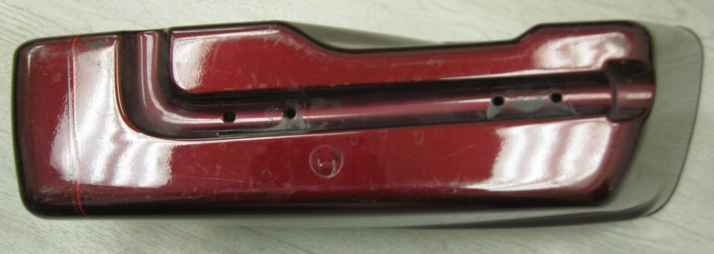Harley-Davidson OEM LEFT 14 & Later Touring Saddlebag Red    Prime# 90200414