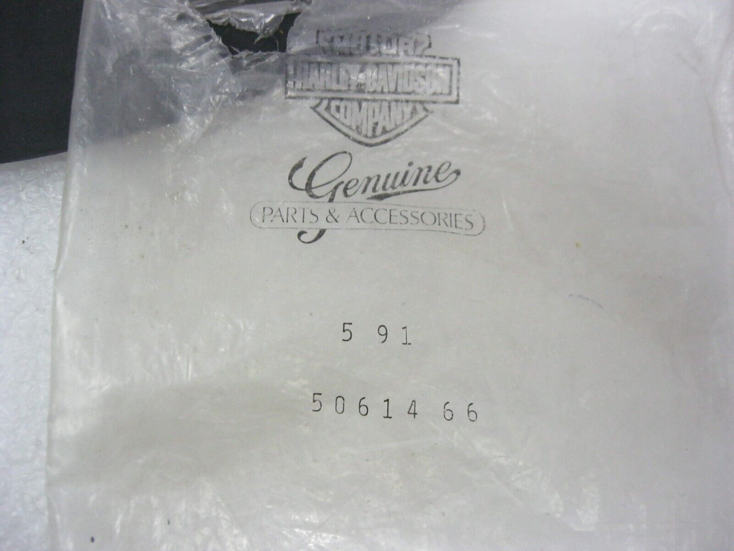 Harley-Davidson 80-86 Touring Glue-On Floorboard Mat (Folded) SINGLE 50614-66