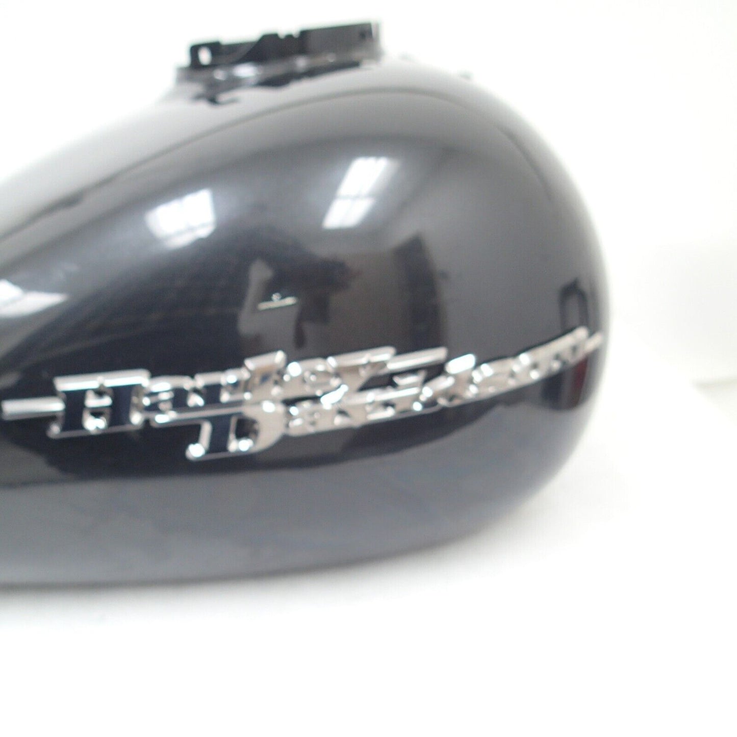 08-20 HARLEY STREET GLIDE FUEL TANK 61351-08BPY BLACK PEARL (See VIDEO)