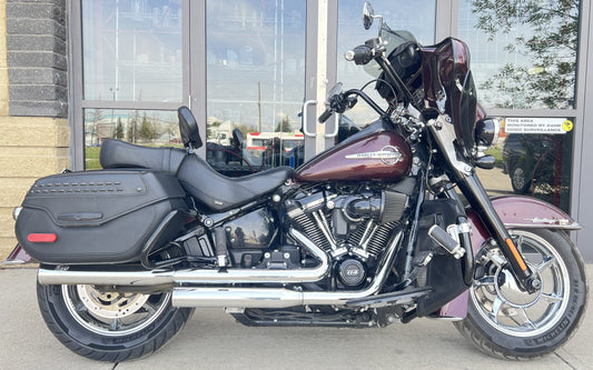 2018 Harley Davidson FLHCS