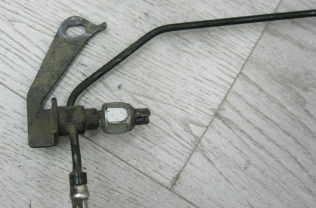 Harley-Davidson 09-13 Touring RIGHT REAR  ABS -  Master Cyl. Brake Line 40611-09