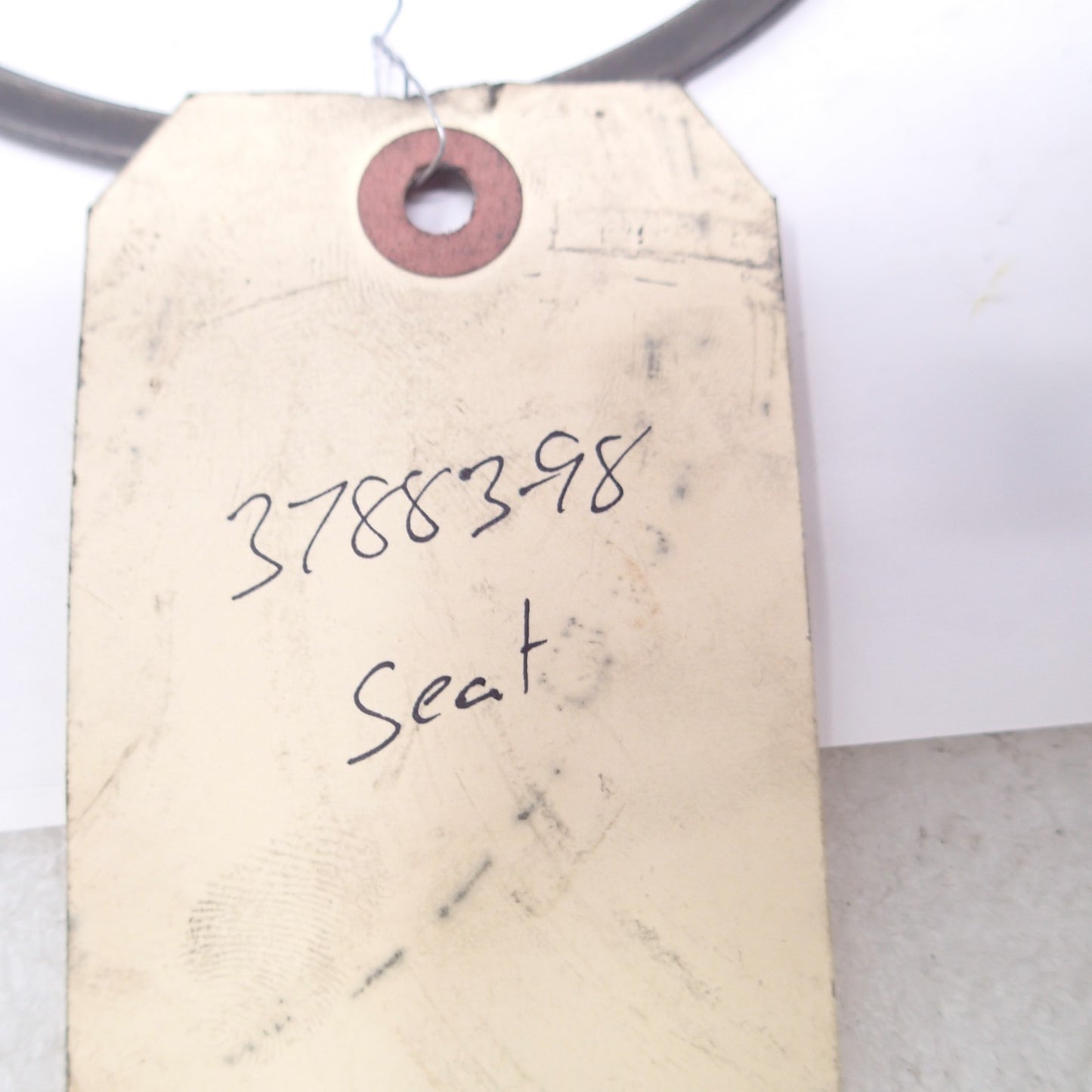 HARLEY-DAVIDSON ELECTRA GLIDE ENGINE CLUTCH DAMPER SPRING SEAT  37883-98 1pcs