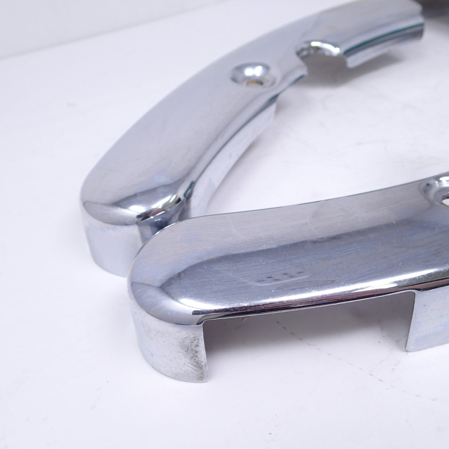 47504-09A Harley Touring Street Glide Fender Strut Covers Trim Chrome