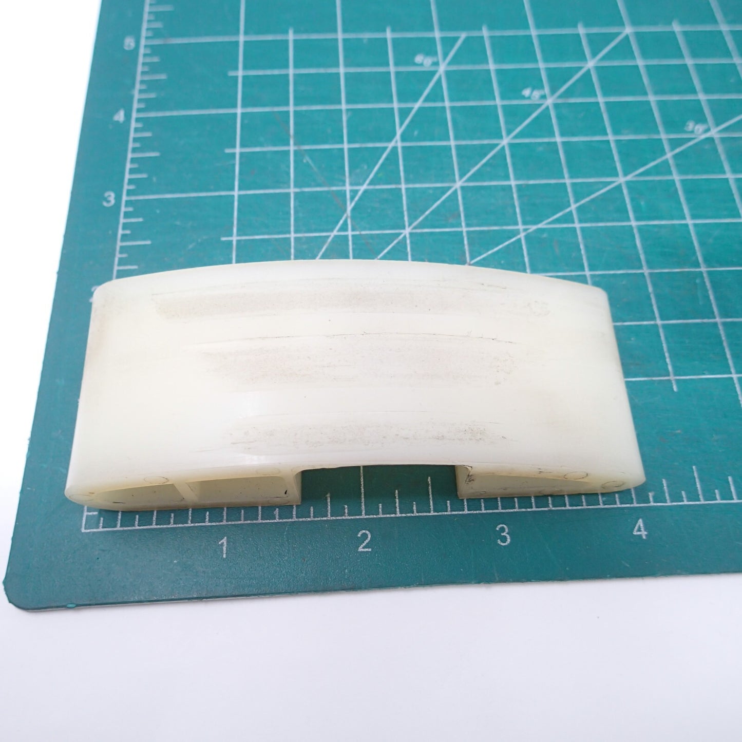 HARLEY USED OEM Primary Chain Tensioner Pad Big Twin 2001-06  39976-01