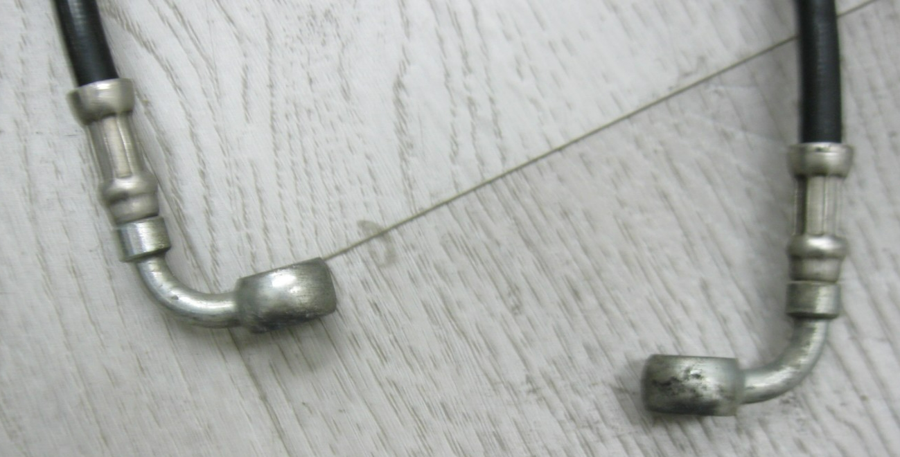 Harley-Davidson OEM 09-13 Touring ABS Front Brake Lines 40612-09