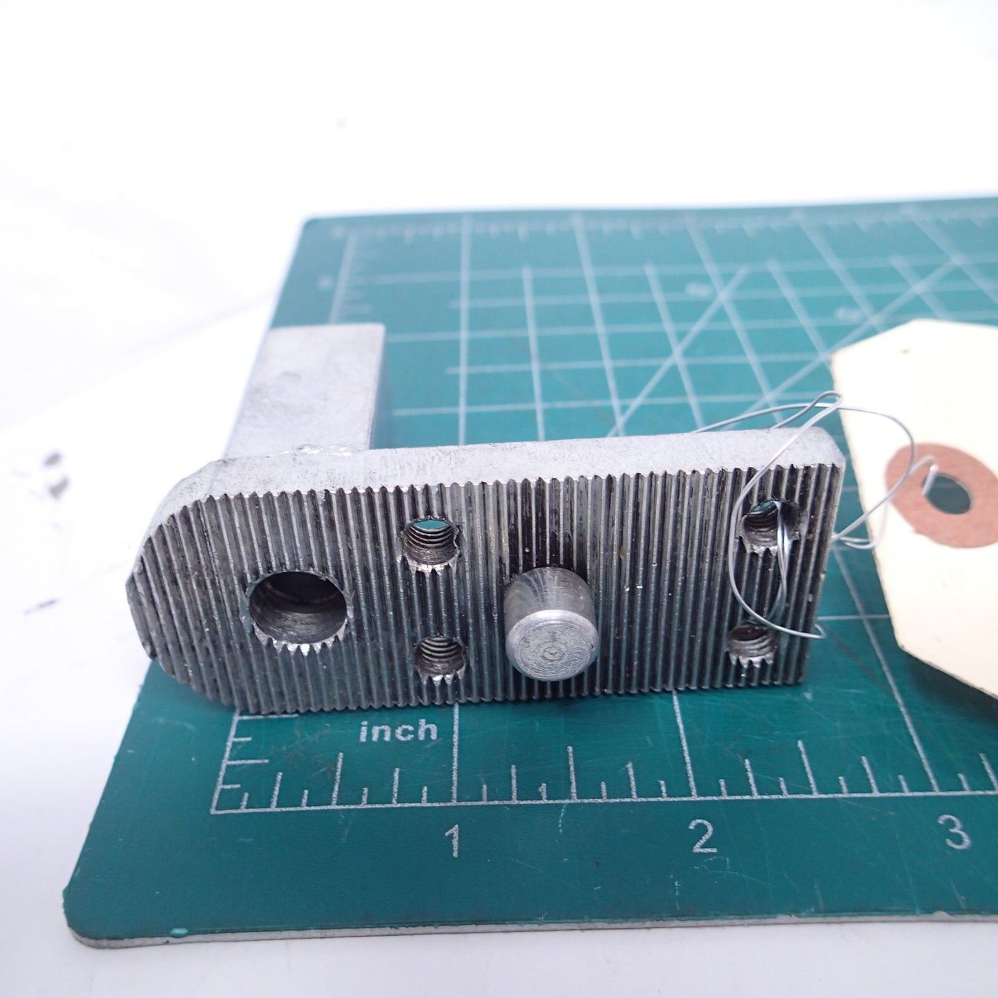 Harley Davidson Chain Tensioner Primary Chain Adjuster Mount Bracket 39990-65