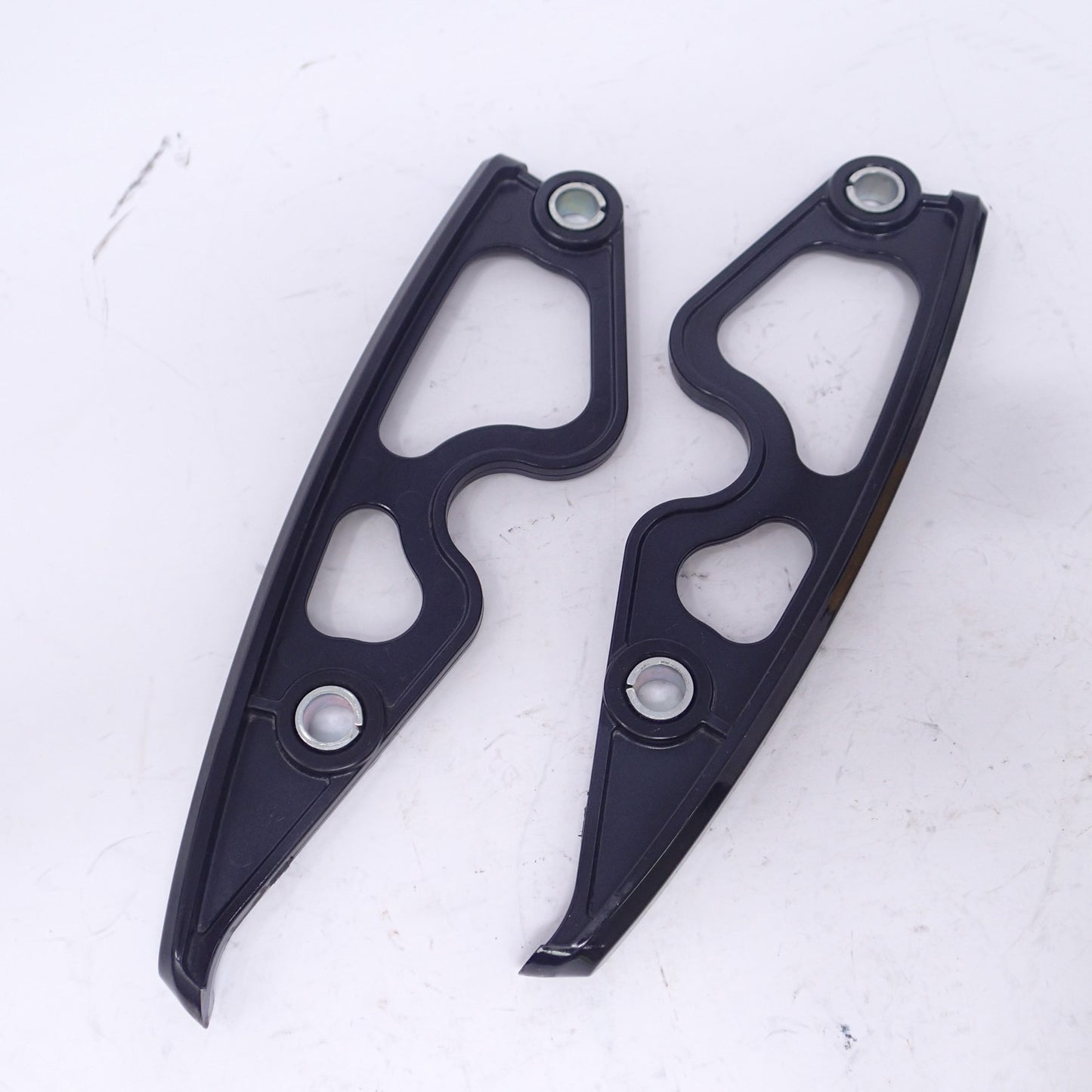 Harley Davidson OEM 14-20 FLH, FLT Saddlebag Support 90200547