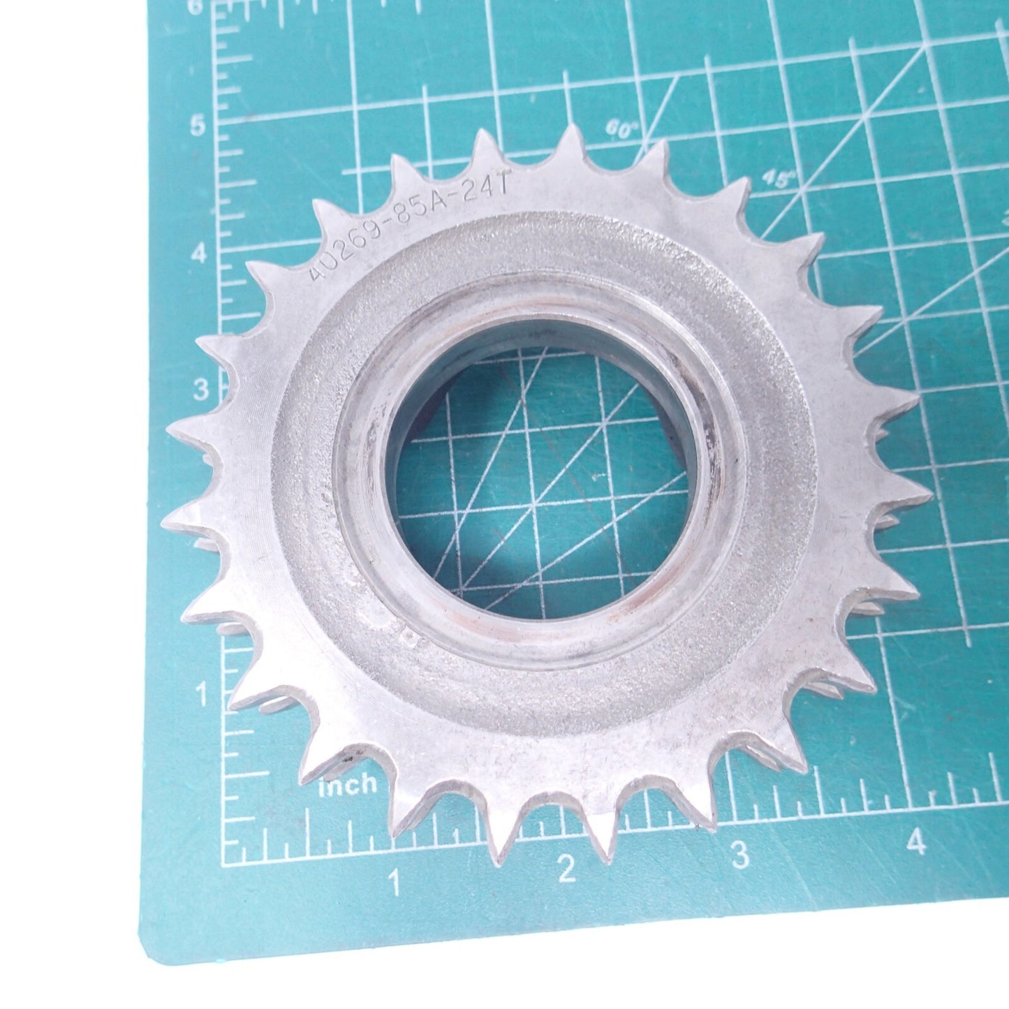 Harley Oem Compensator Sprocket BigTwin ShovelHead Fxr EVO 40269-85-24t