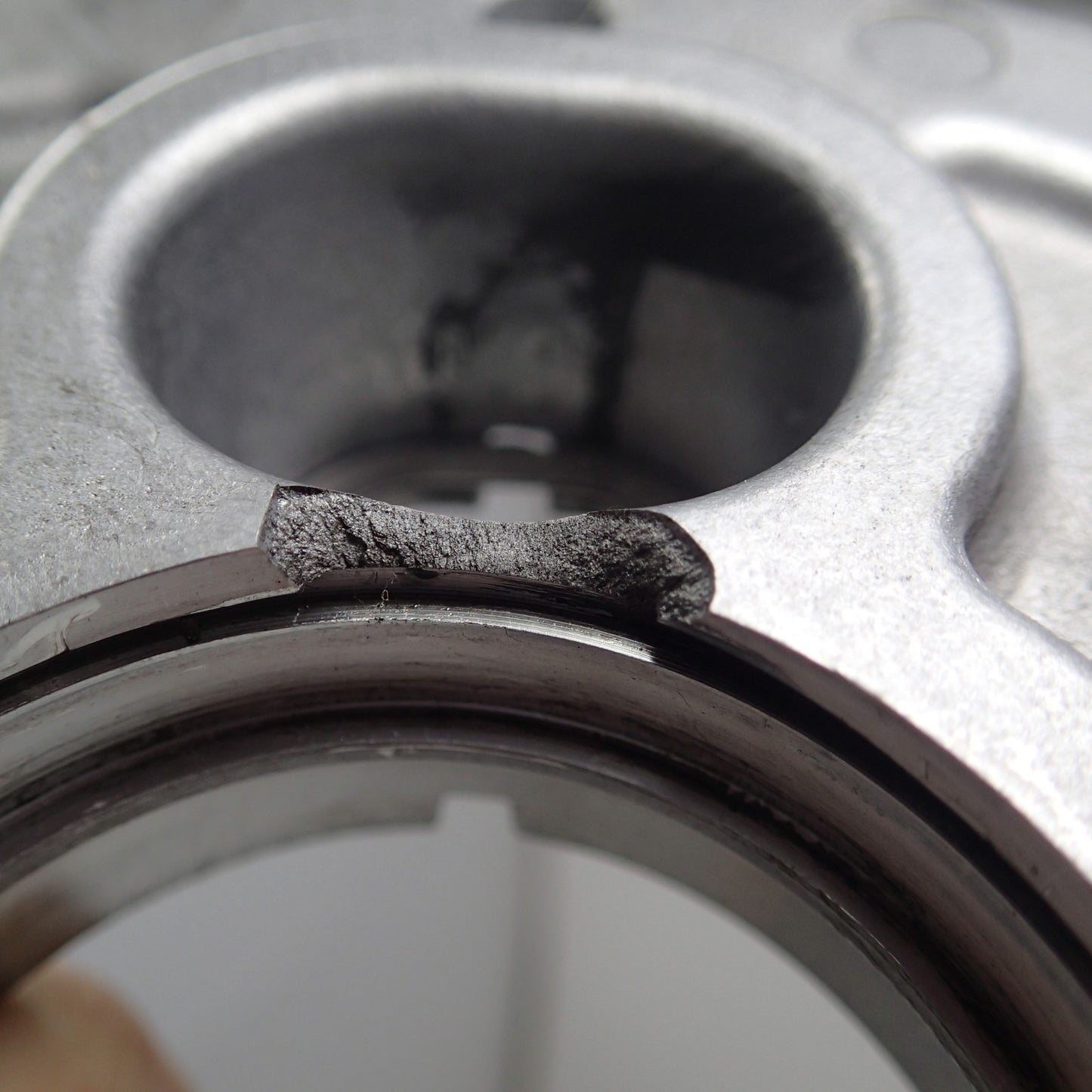 22 HARLEY-DAVIDSON STREET BOB FXBBS 114 CLUTCH PRESSURE PLATE 37000240