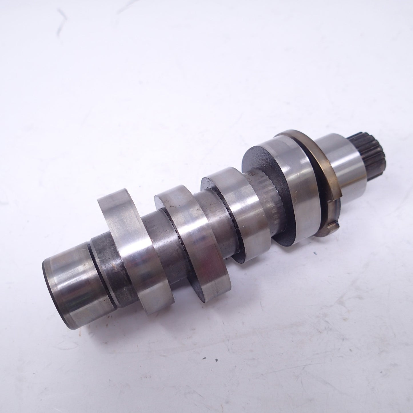 Harley 17-20 Touring Softail 107ci Milwaukee Eight M8 Stock Cam Shaft 25400190