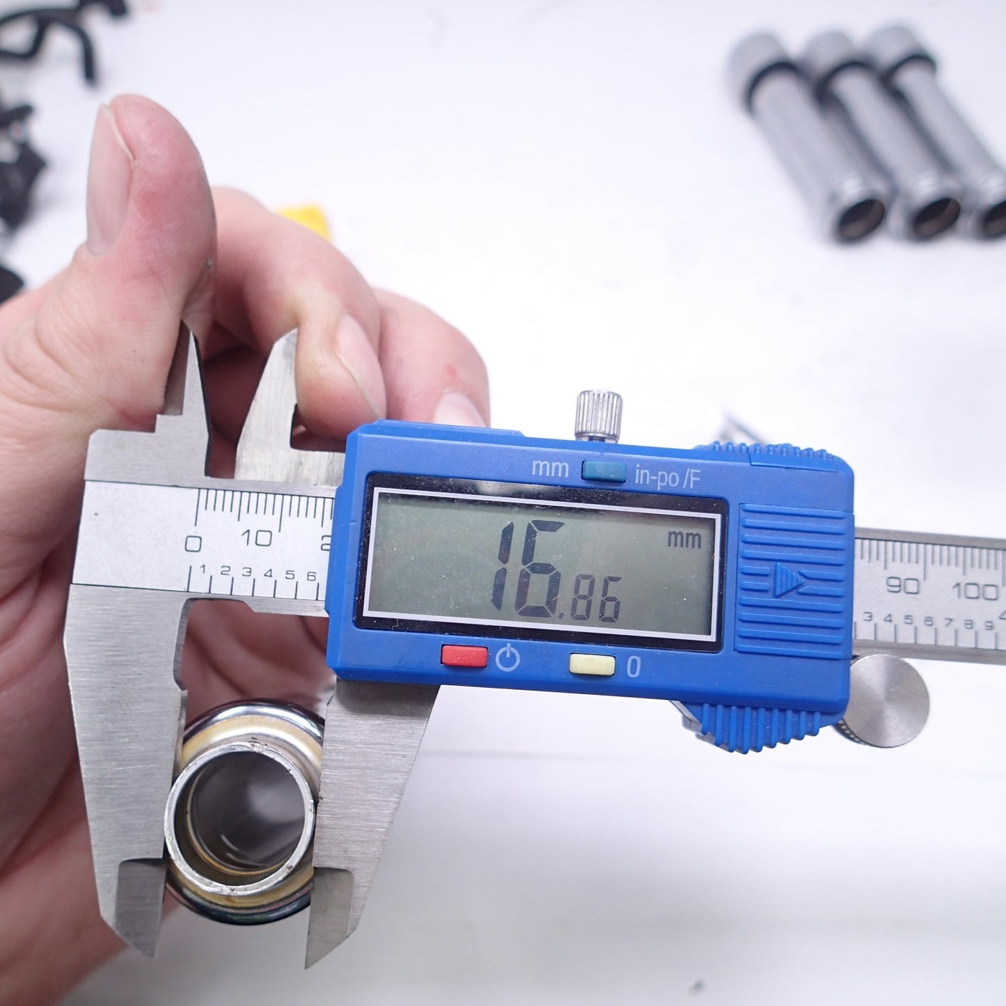 17-24 Harley Davidson Tri Glide Engine Motor Pushrod Push Rod Tube Cover