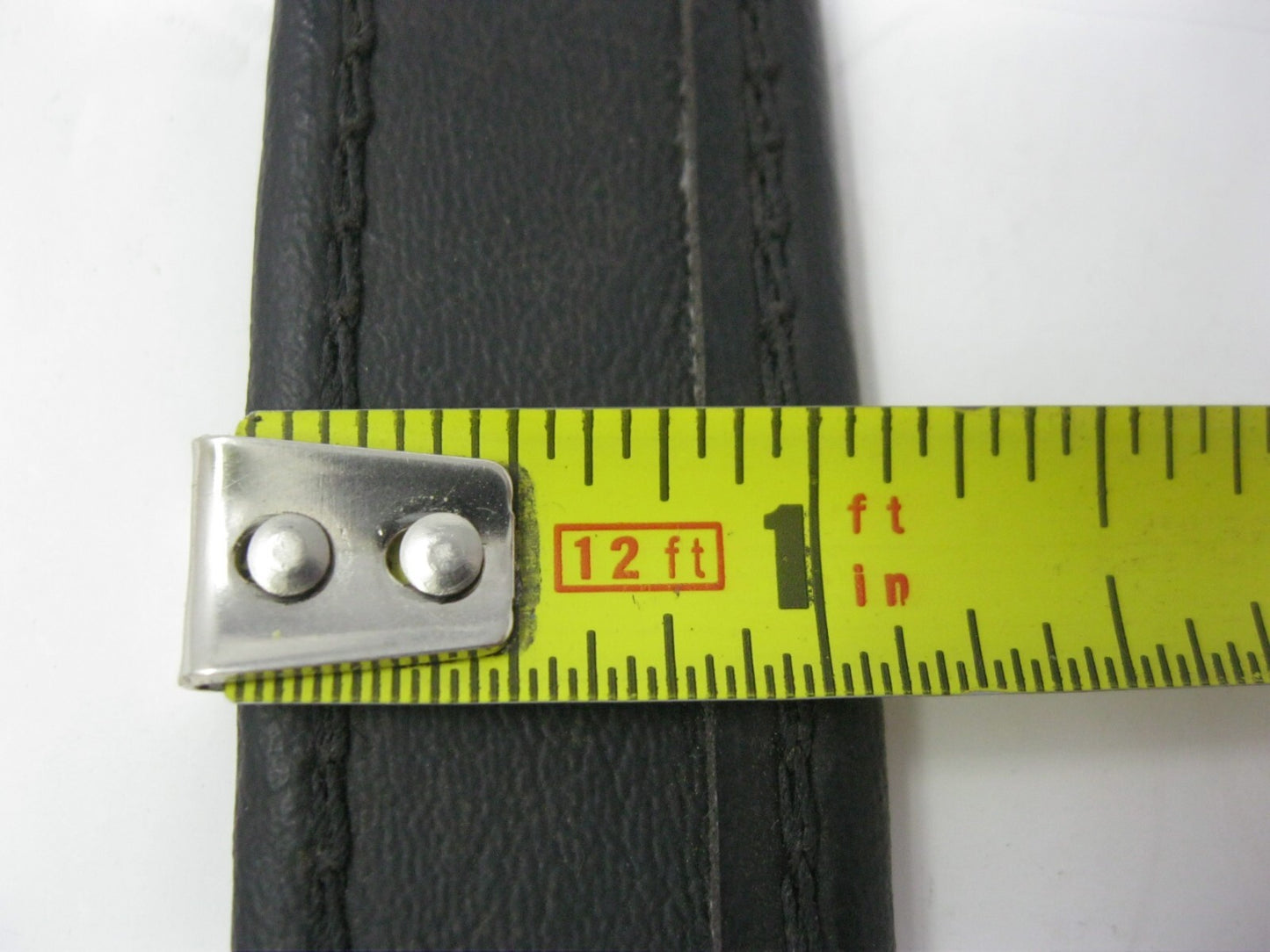 Harley 19.5" (18.25" (Outter) 15.75" (Inner) Hole Center/Hole Center) Seat Strap